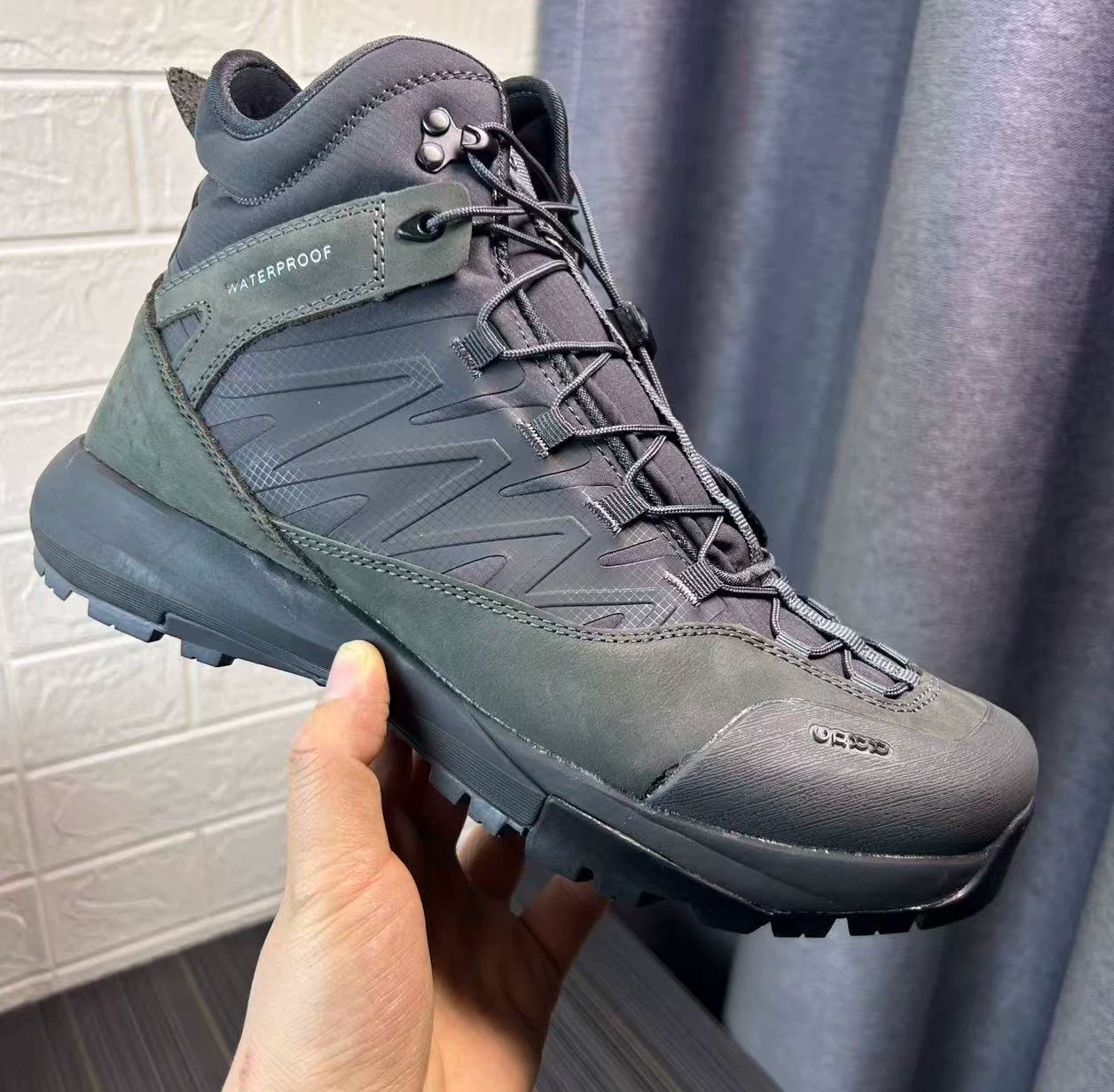 Streetwear Brand - Chaussures de randonnée montantes en cuir