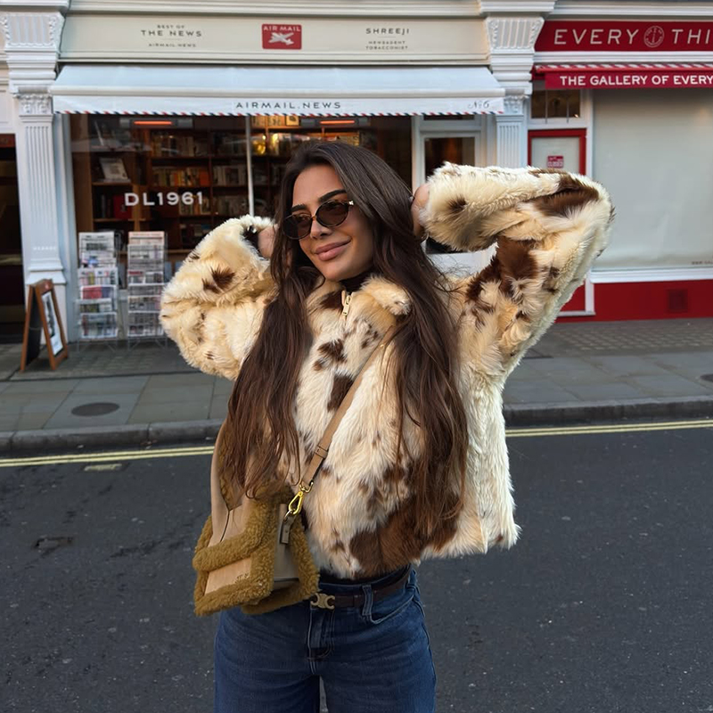 Streetwear Girl Brand - Manteau en fausse fourrure imprimé vache