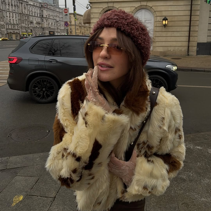 Streetwear Girl Brand - Manteau en fourrure à imprimé vache