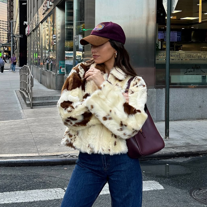 Manteau en fourrure à imprimé  - Streetwear Girl Brand avis et prix